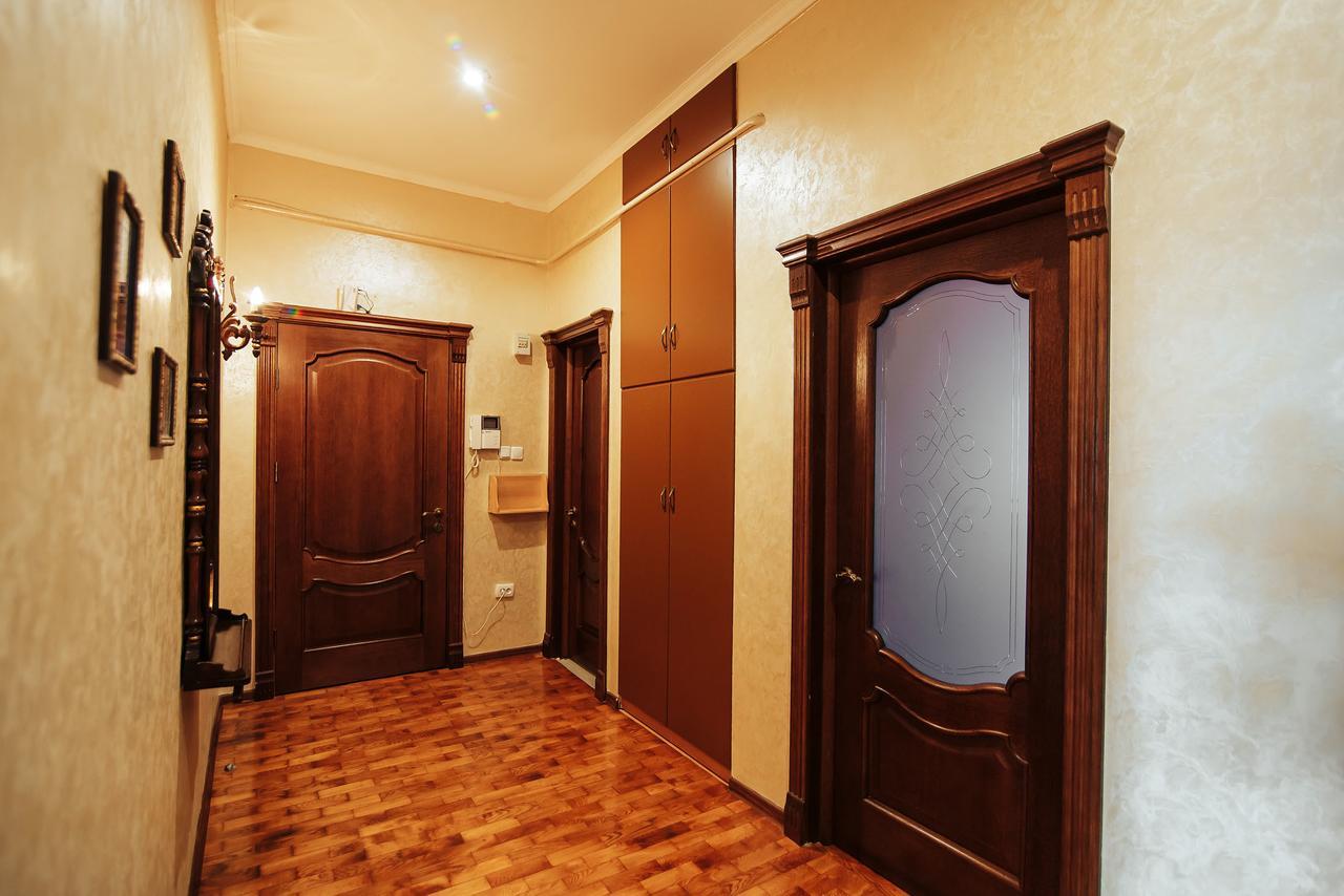 Centreville Apartments Ivano-Frankivsk Eksteriør billede