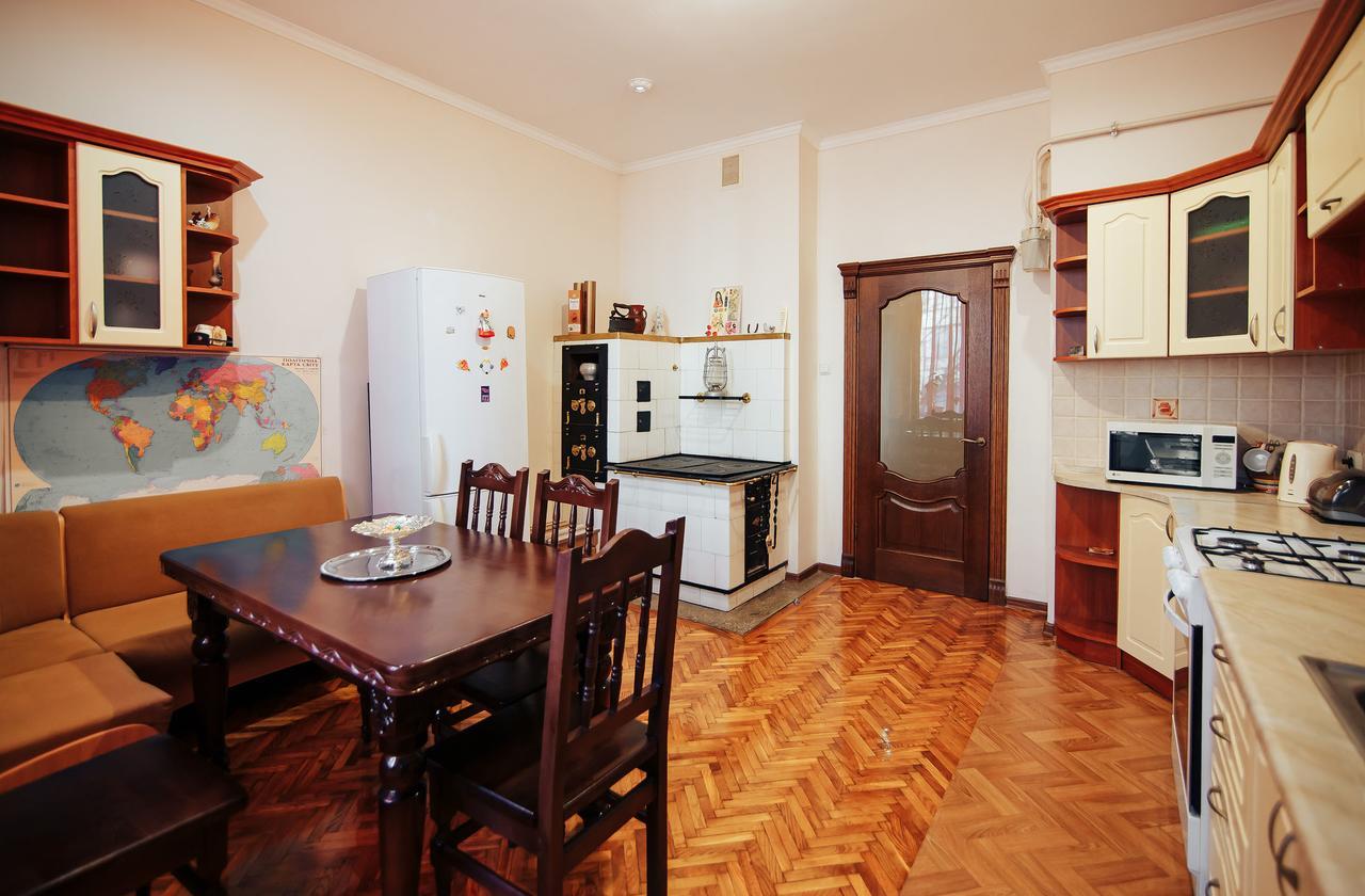 Centreville Apartments Ivano-Frankivsk Eksteriør billede
